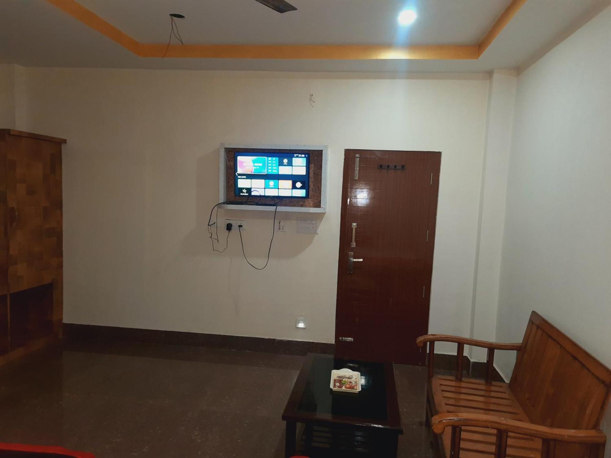 Hotel Knight Inn Airport Guwahati Esterno foto